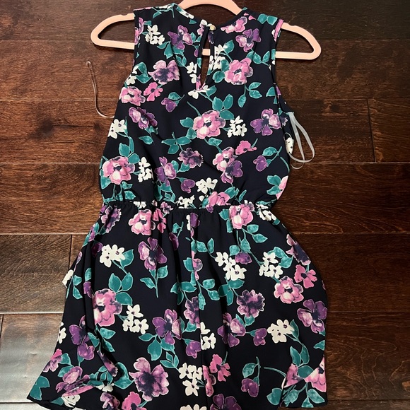 Flower romper - Picture 7 of 7